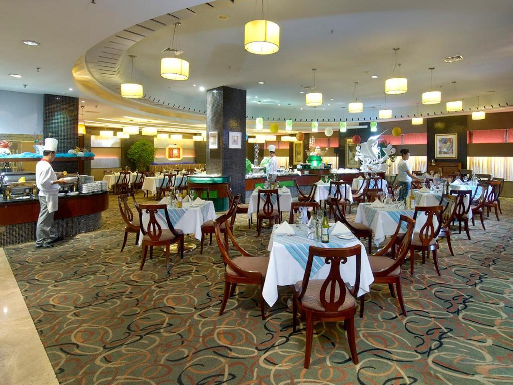 Sunrise International Hotel Shenyang Exterior photo